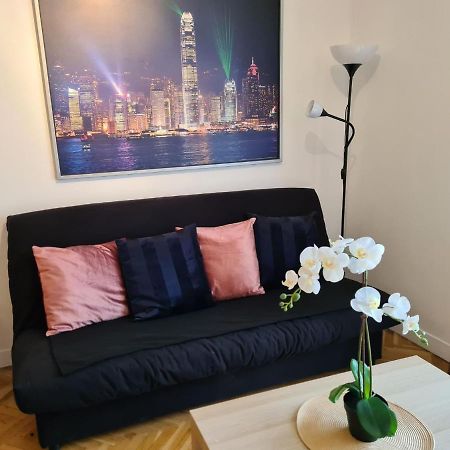 Appartement Avec Rez De Jardin A Disneyland Montévrain Eksteriør billede