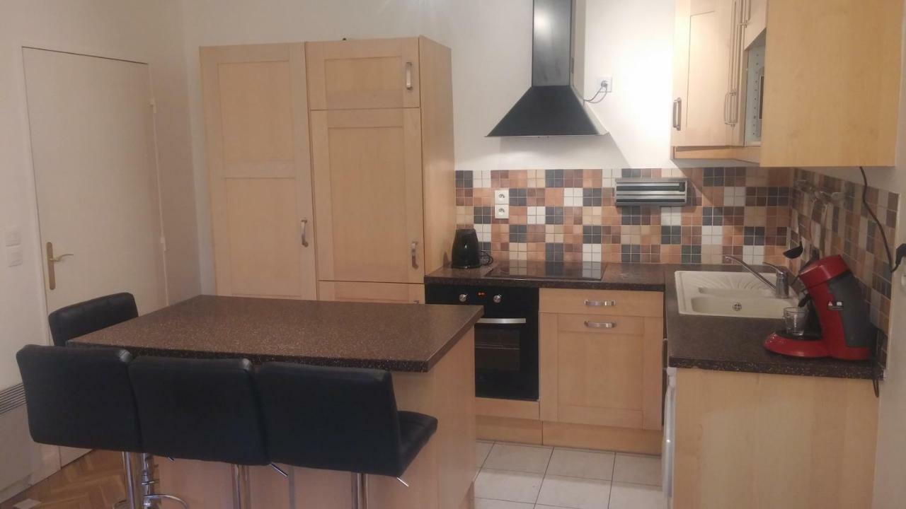 Appartement Avec Rez De Jardin A Disneyland Montévrain Eksteriør billede