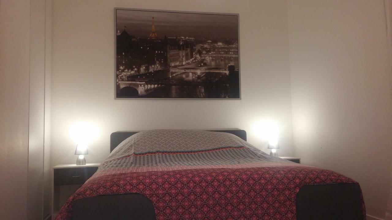 Appartement Avec Rez De Jardin A Disneyland Montévrain Eksteriør billede